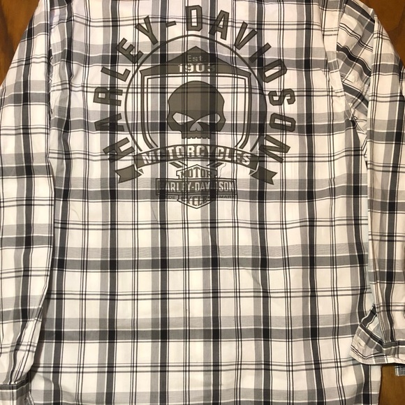 Men’s genuine Harley-Davidson 
Embroidered flannel plaid shirt black & white - Picture 2 of 4